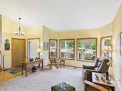 CAM03641G0-PR0026-STILL006