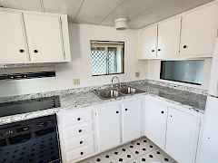 01633b9a-9d4f-4671-958e-18c41e3c5830